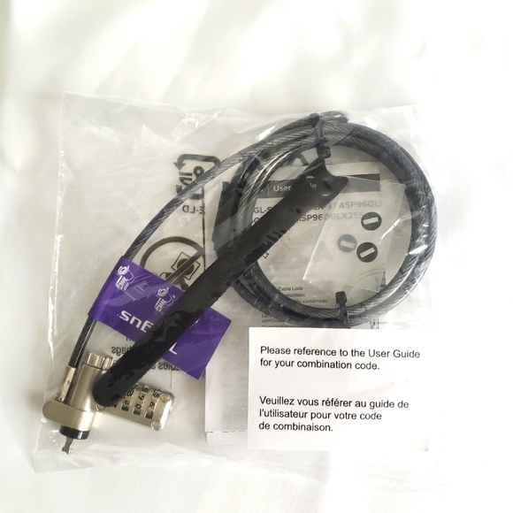 NWT Targus DEFCON ultimate universal serialized combo lock - Picture 2 of 4